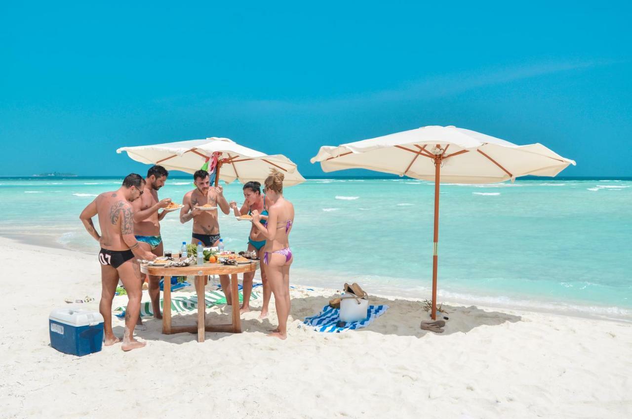 ウクルハス イン Ukulhas エクステリア 写真